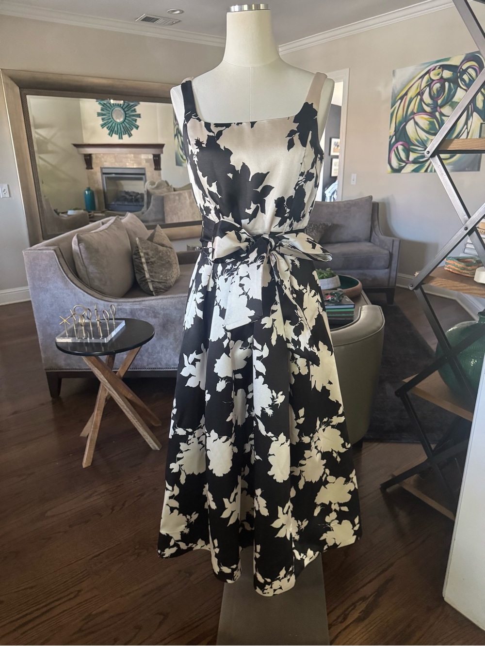 julia jordan Black & Cream Floral Midi Dress with Waist Tie